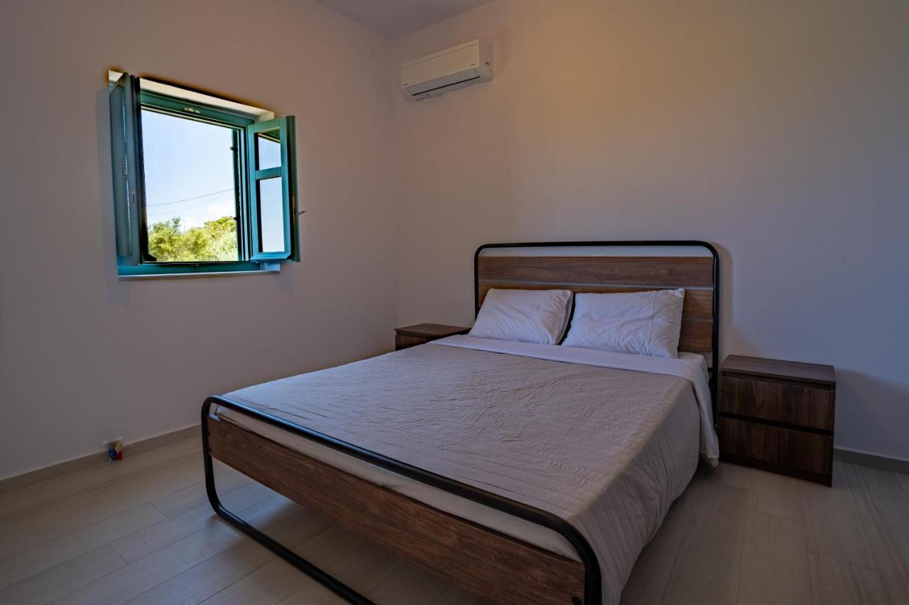 Appartement Sugar Stone House à Pírgos Dhiroú Extérieur photo