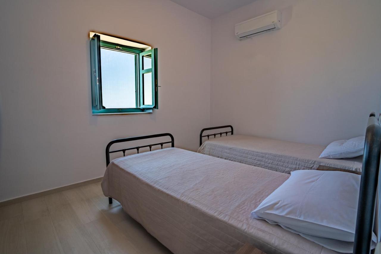 Appartement Sugar Stone House à Pírgos Dhiroú Extérieur photo
