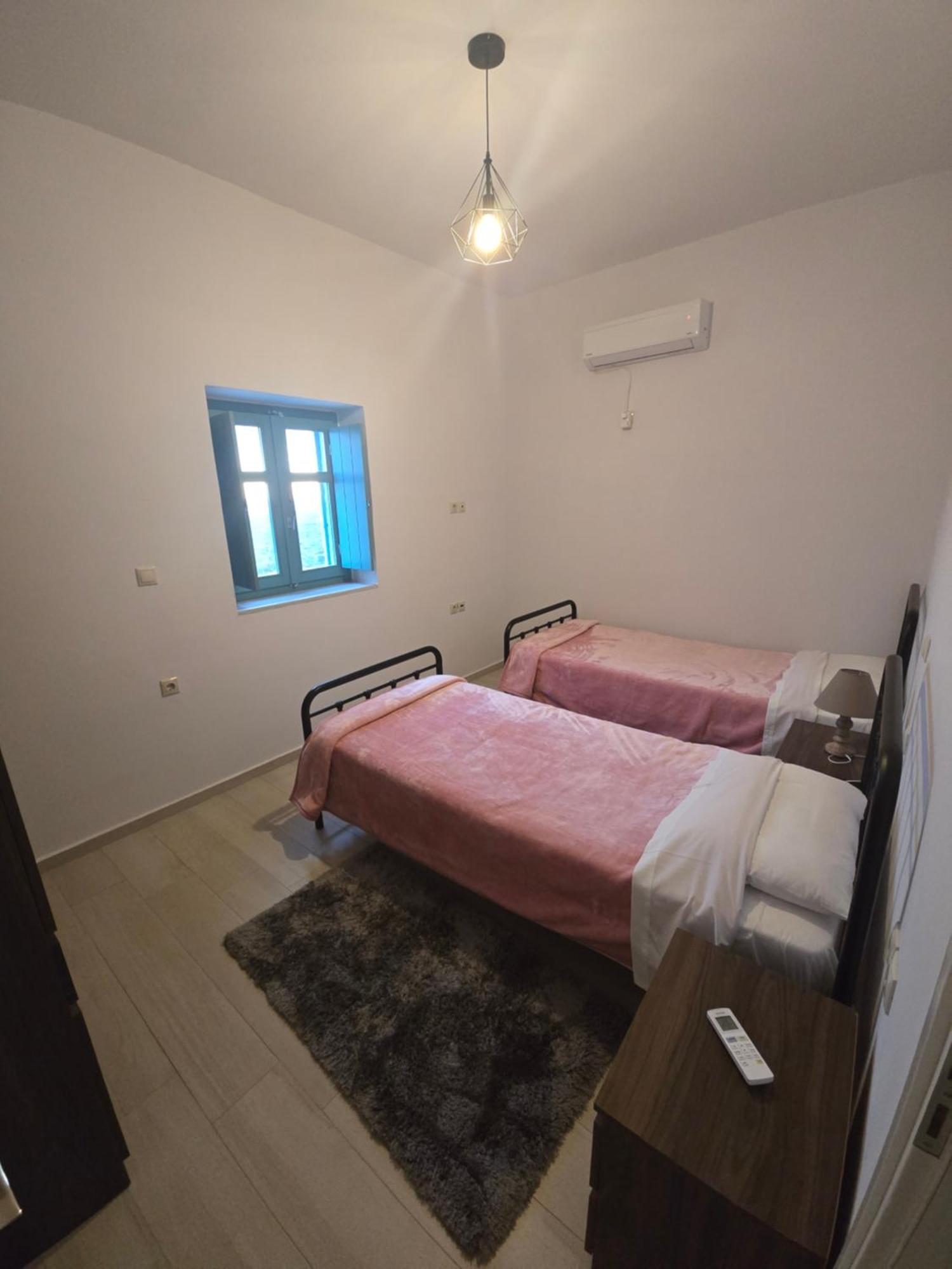 Appartement Sugar Stone House à Pírgos Dhiroú Extérieur photo