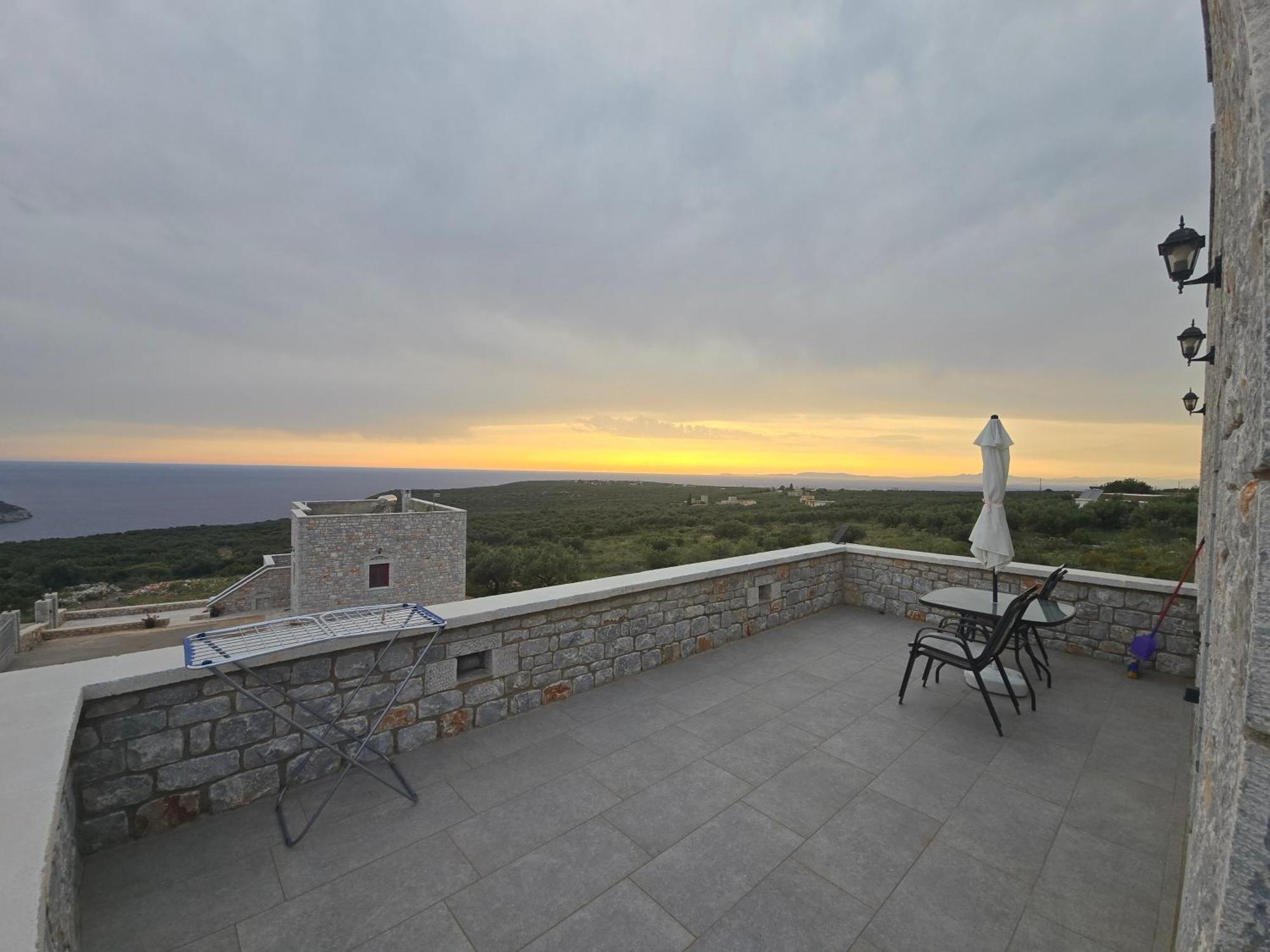 Appartement Sugar Stone House à Pírgos Dhiroú Extérieur photo